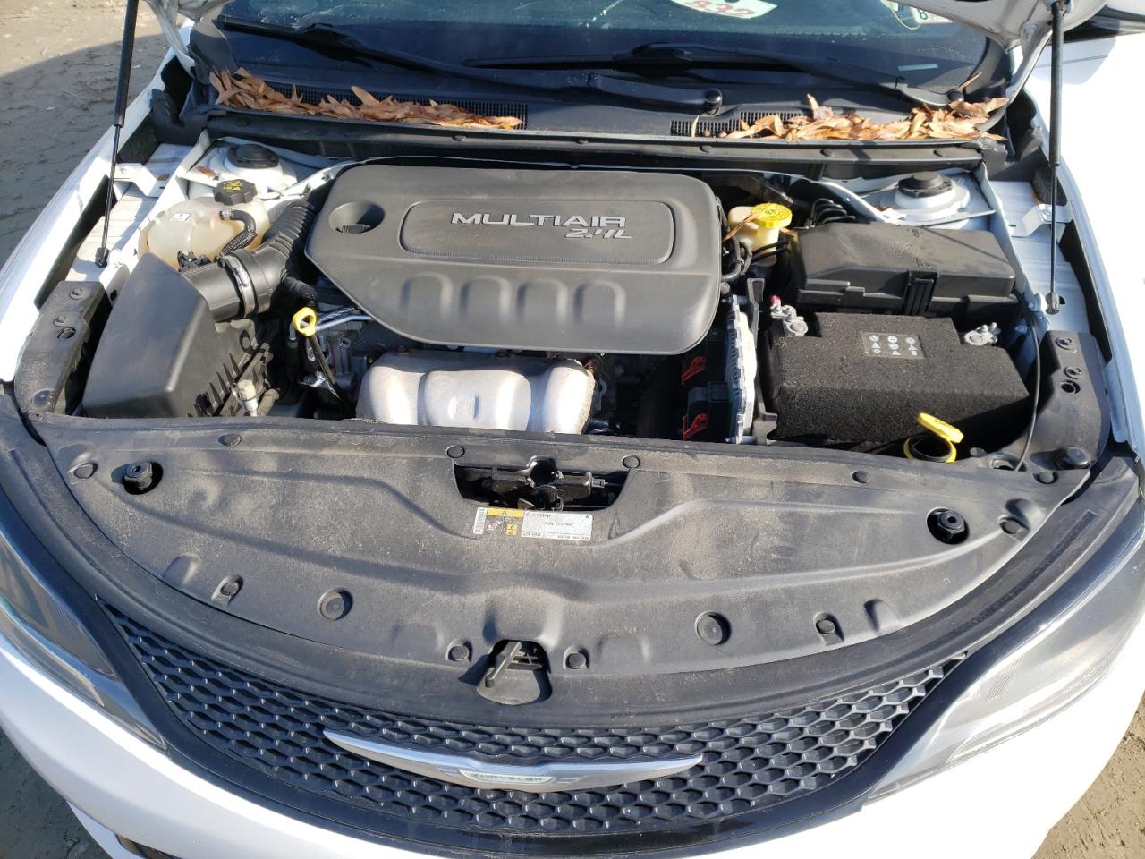 Photo 7 from auction – 2015 CHRYSLER 200 S with VIN 1C3CCCBB7FN585325
