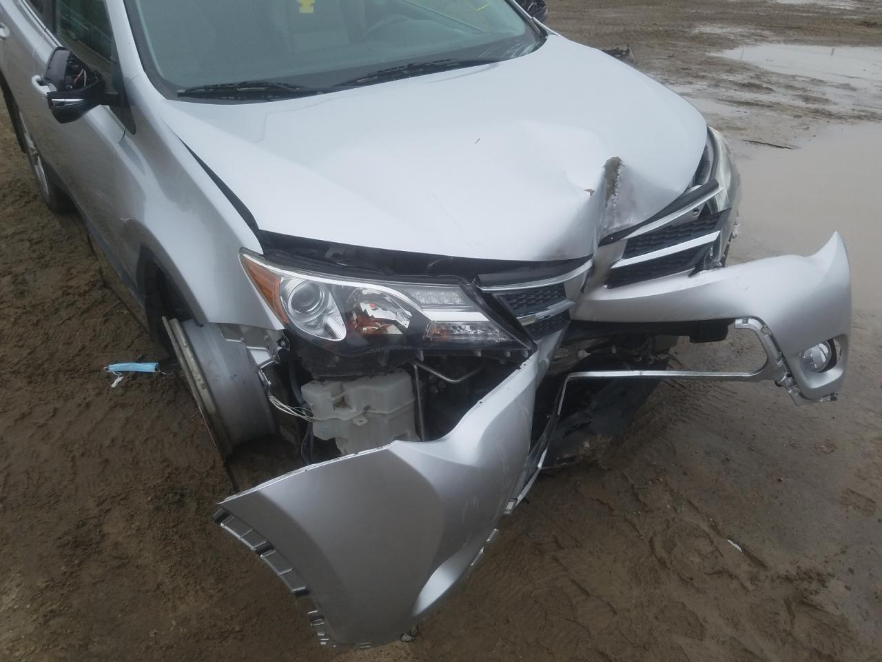 Photo 9 from auction – 2015 TOYOTA RAV4 LIMIT with VIN 2T3DFREV9FW281065