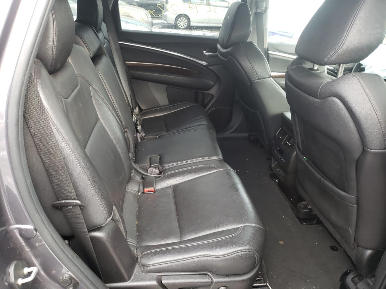 Photo 6 from auction – 2017 ACURA MDX with VIN 5J8YD3H31HL002083