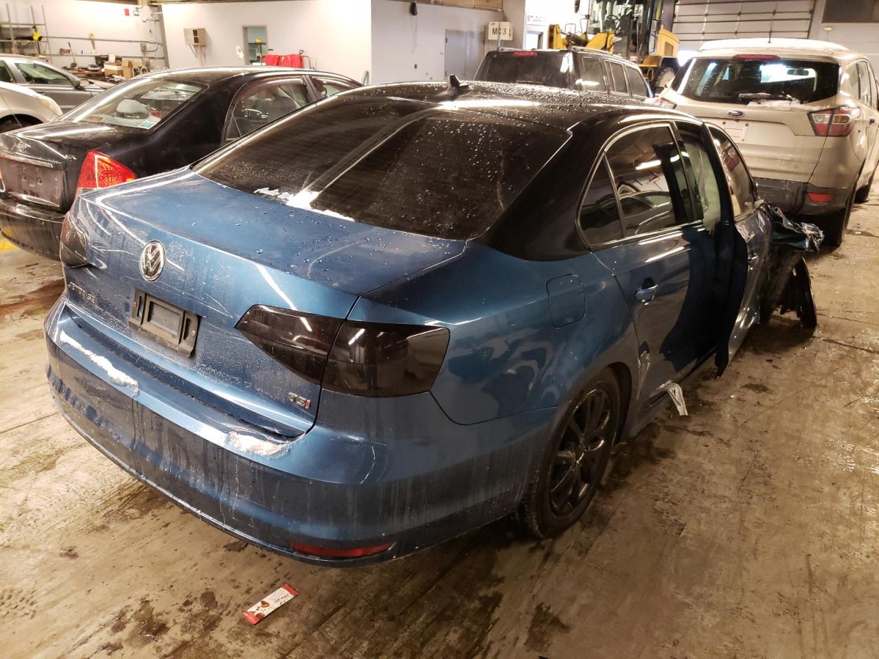 Photo 4 from auction – 2017 VOLKSWAGEN JETTA SE with VIN 3VWDB7AJ9HM281135