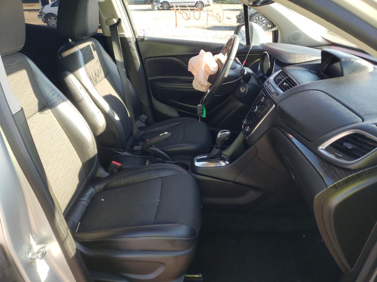 Photo 5 from auction – 2016 BUICK ENCORE with VIN KL4CJASB6GB665492