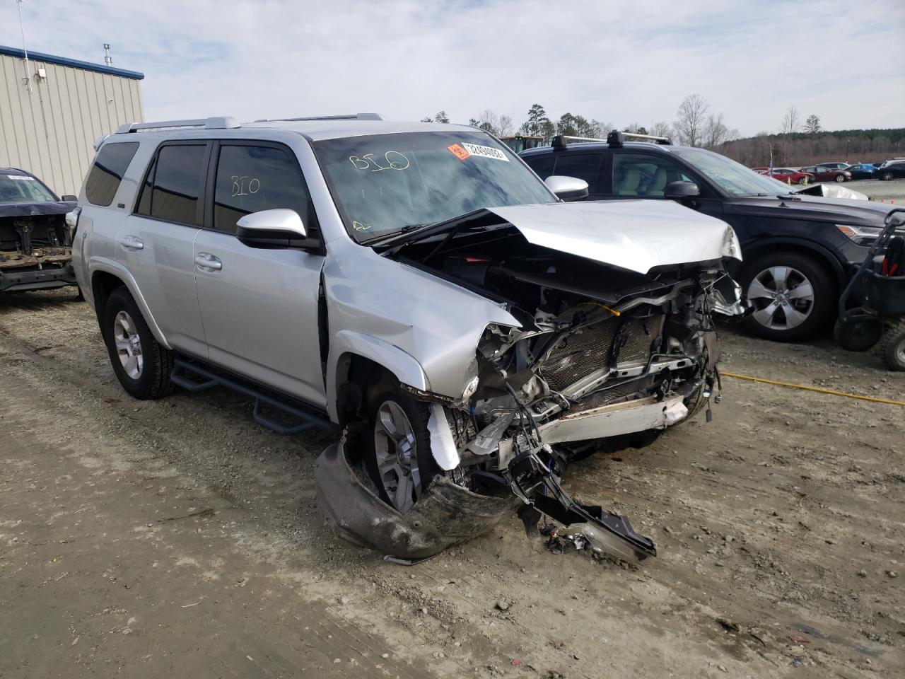 TOYOTA 4RUNNER SR 2016 with VIN JTEZU5JR5G5138972 - Photo from auction