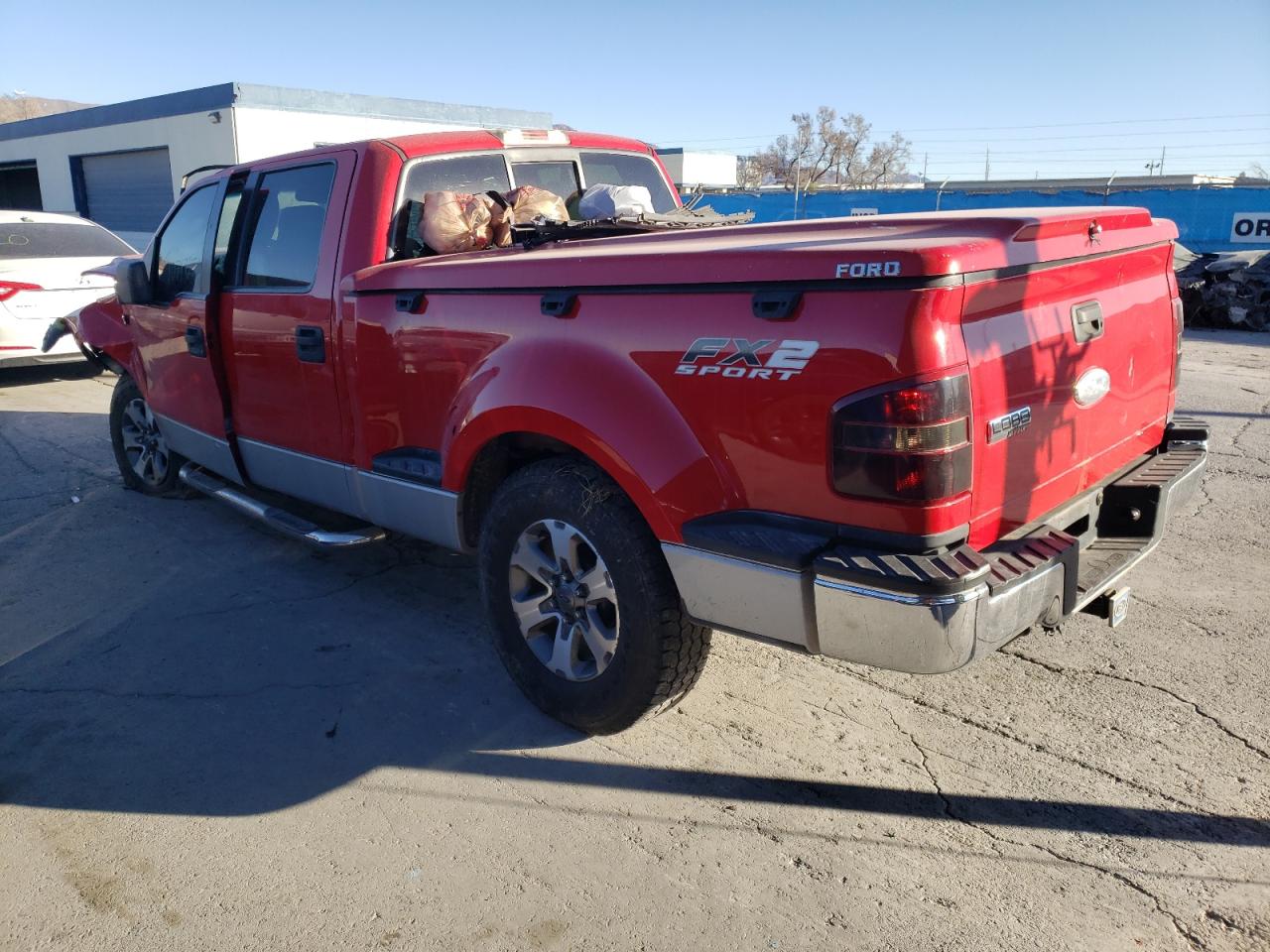 Photo 3 from auction – 2006 FORD F150 with VIN 1FTPW02516KD76676