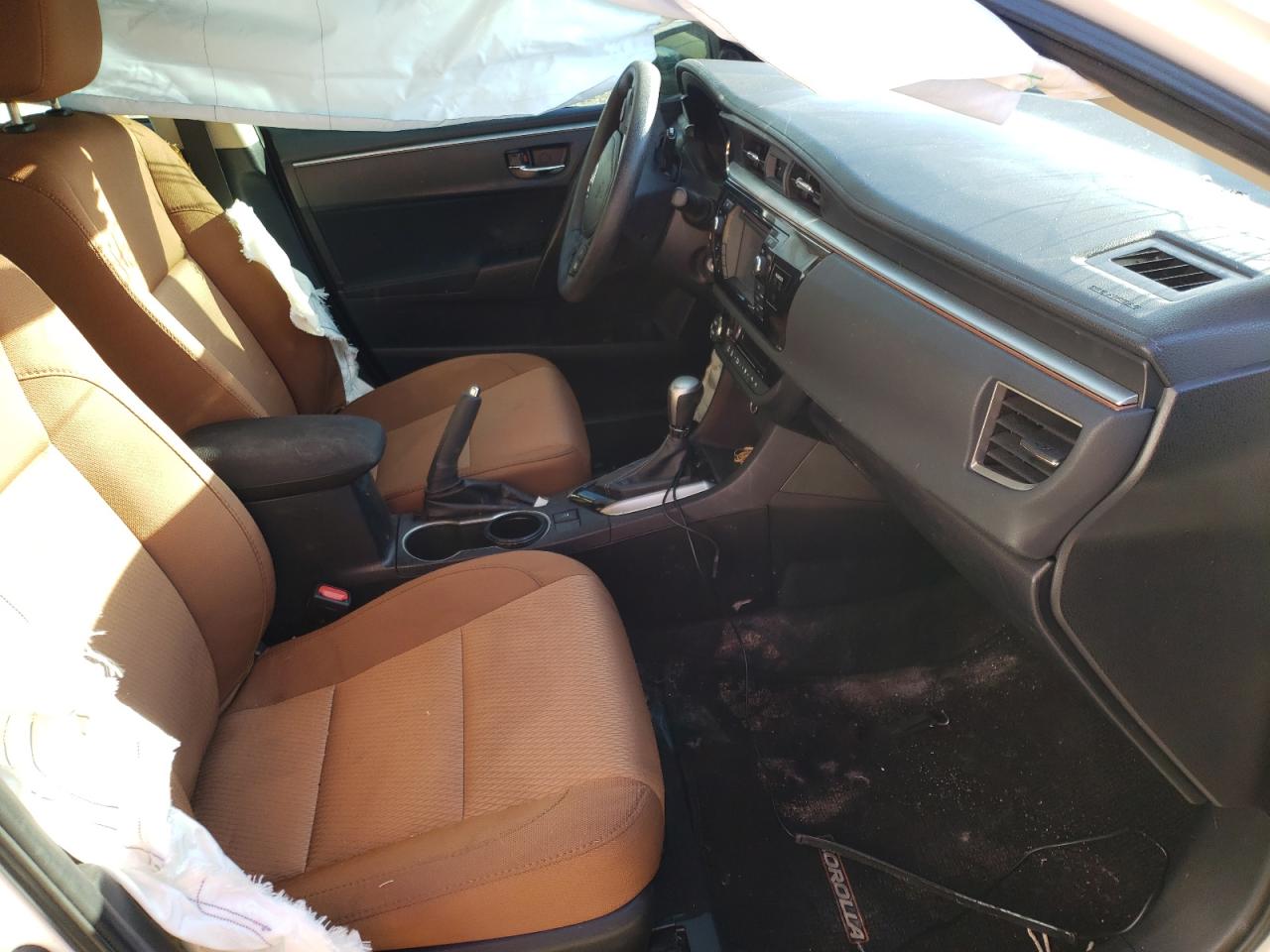 Photo 5 from auction – 2016 TOYOTA COROLLA L with VIN 2T1BURHE5GC526268