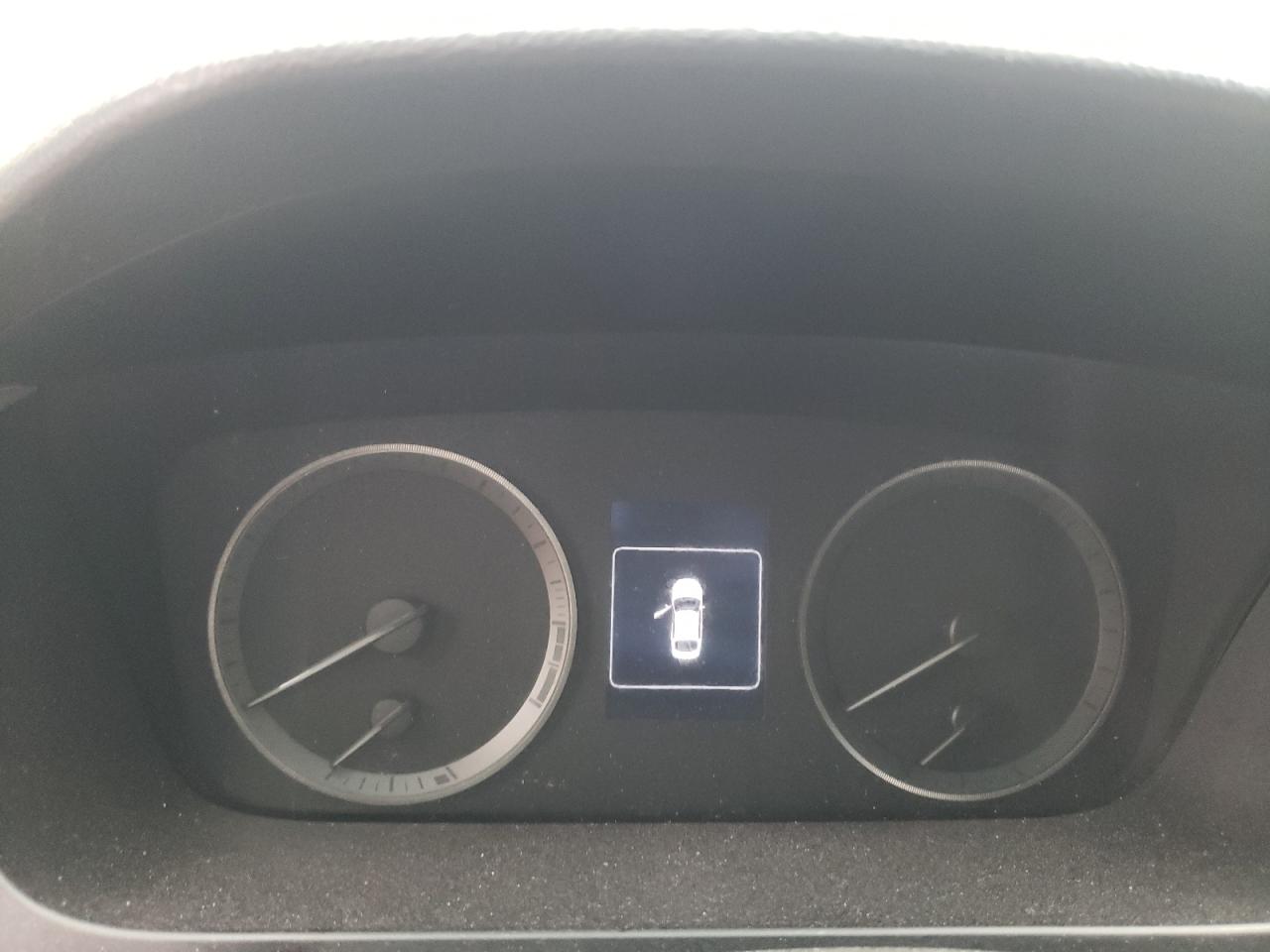 Photo 8 from auction – 2016 HYUNDAI SONATA SE with VIN 5NPE24AF4GH308781