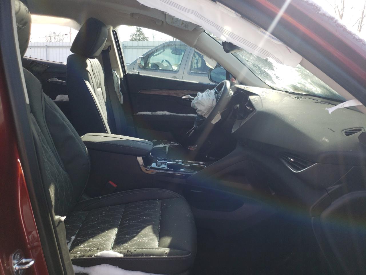 Photo 5 from auction – 2021 BUICK ENVISION A with VIN LRBFZSR4XMD121892
