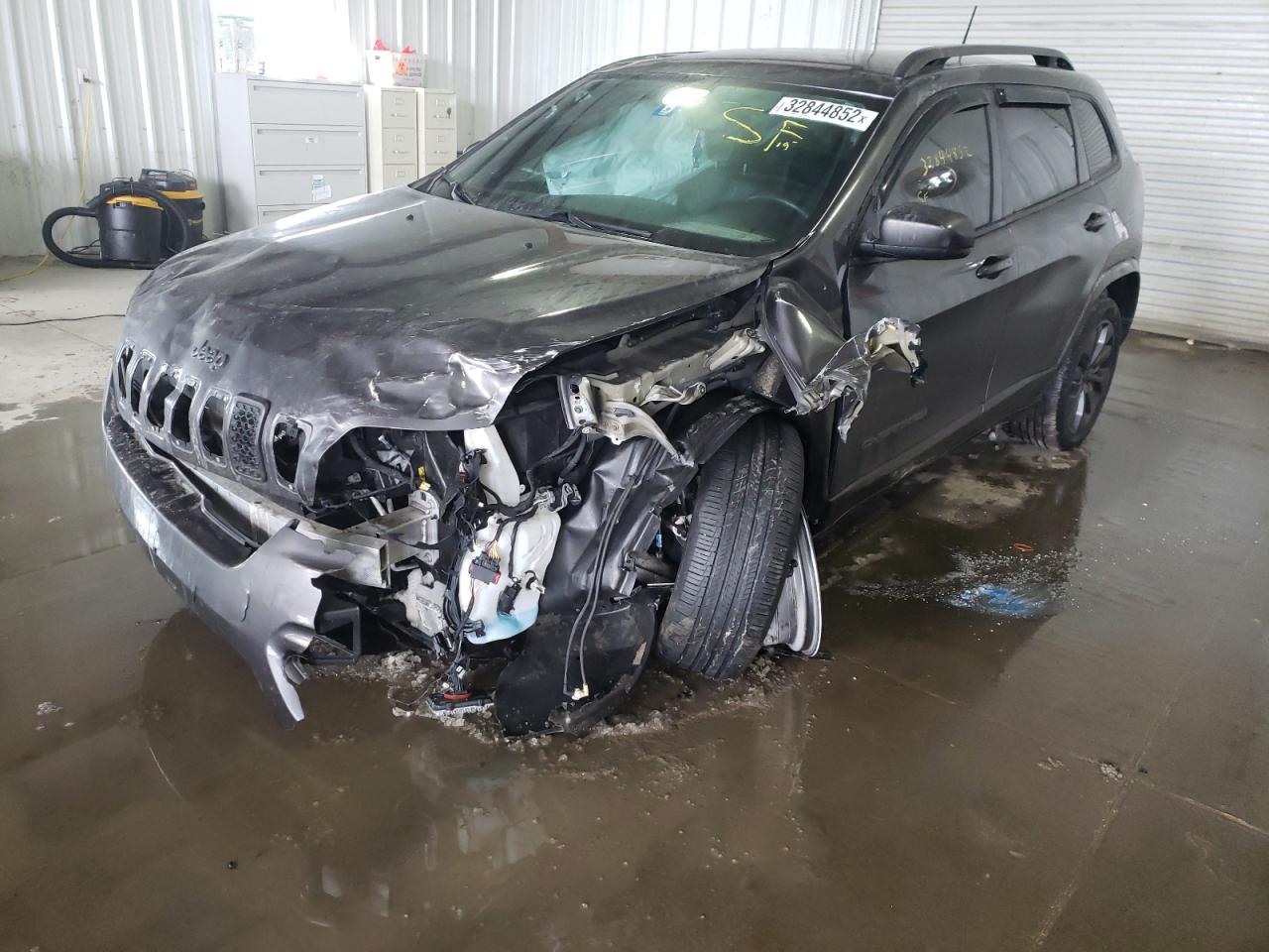 Photo 9 from auction – 2019 JEEP CHEROKEE L with VIN 1C4PJMDX6KD362985