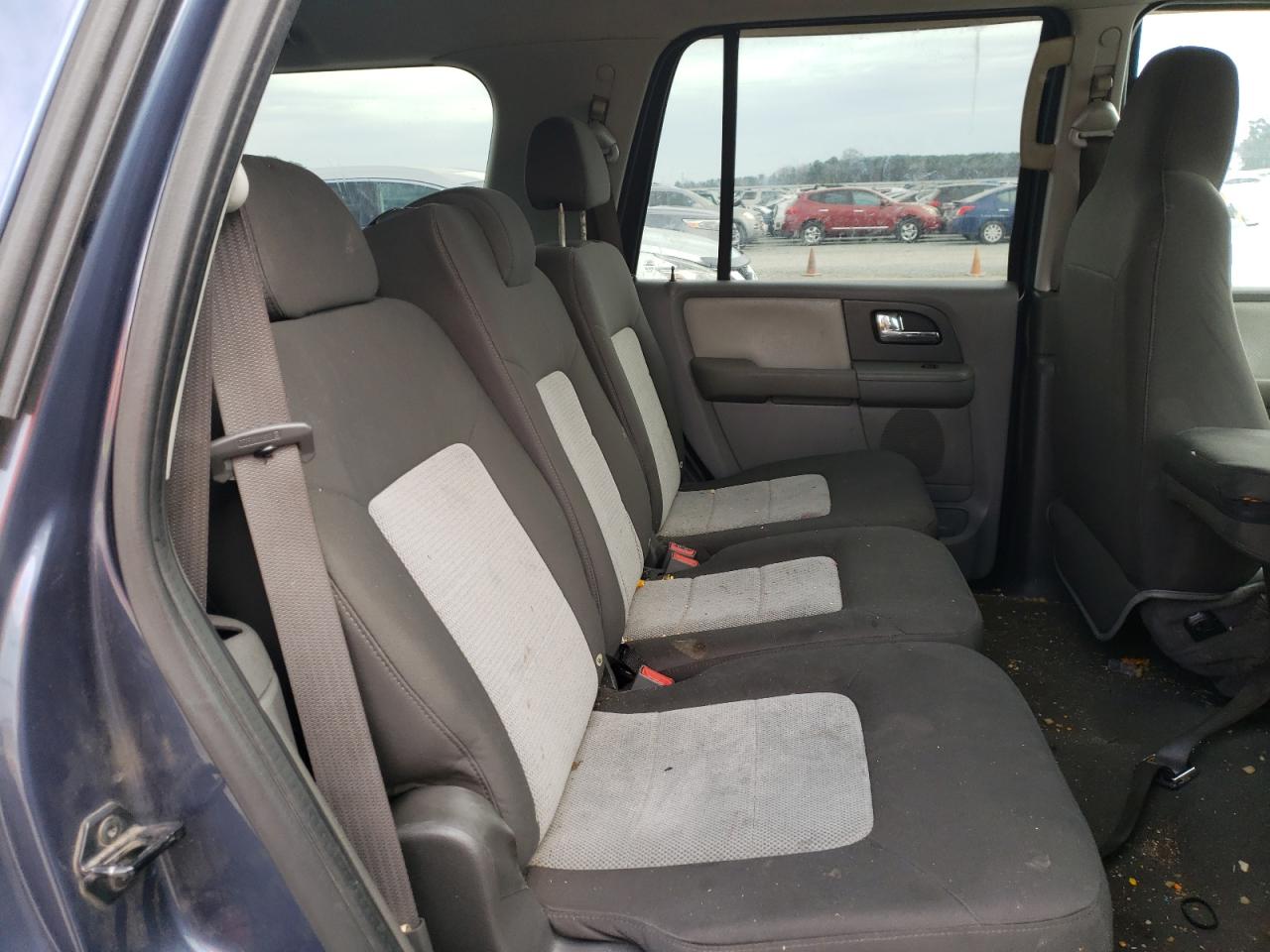 Photo 6 from auction – 2006 FORD EXPEDITION with VIN 1FMPU14566LA46840