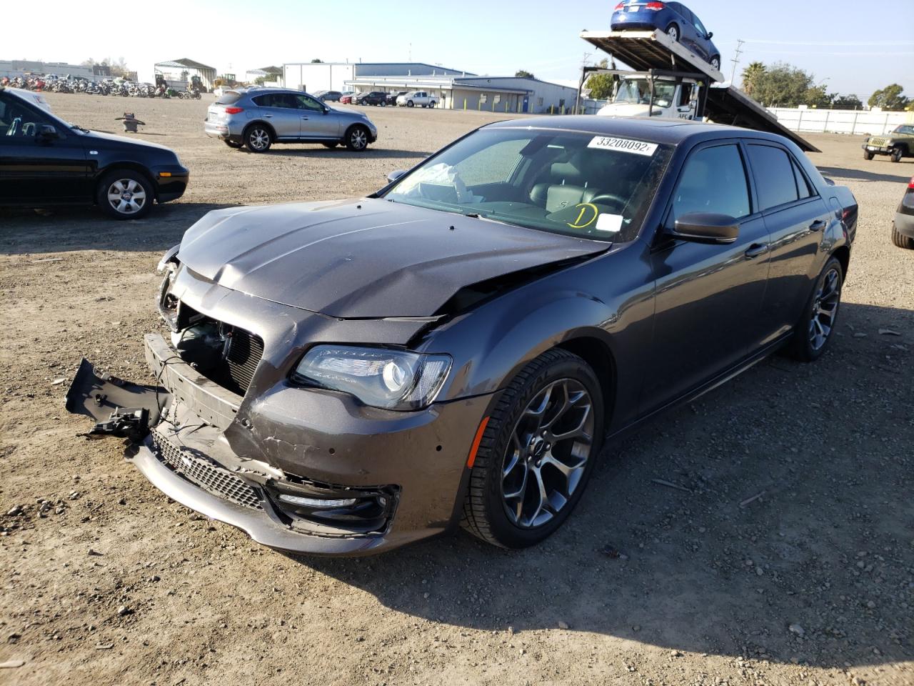 Photo 2 from auction – 2018 CHRYSLER 300 S with VIN 2C3CCABG0JH244527