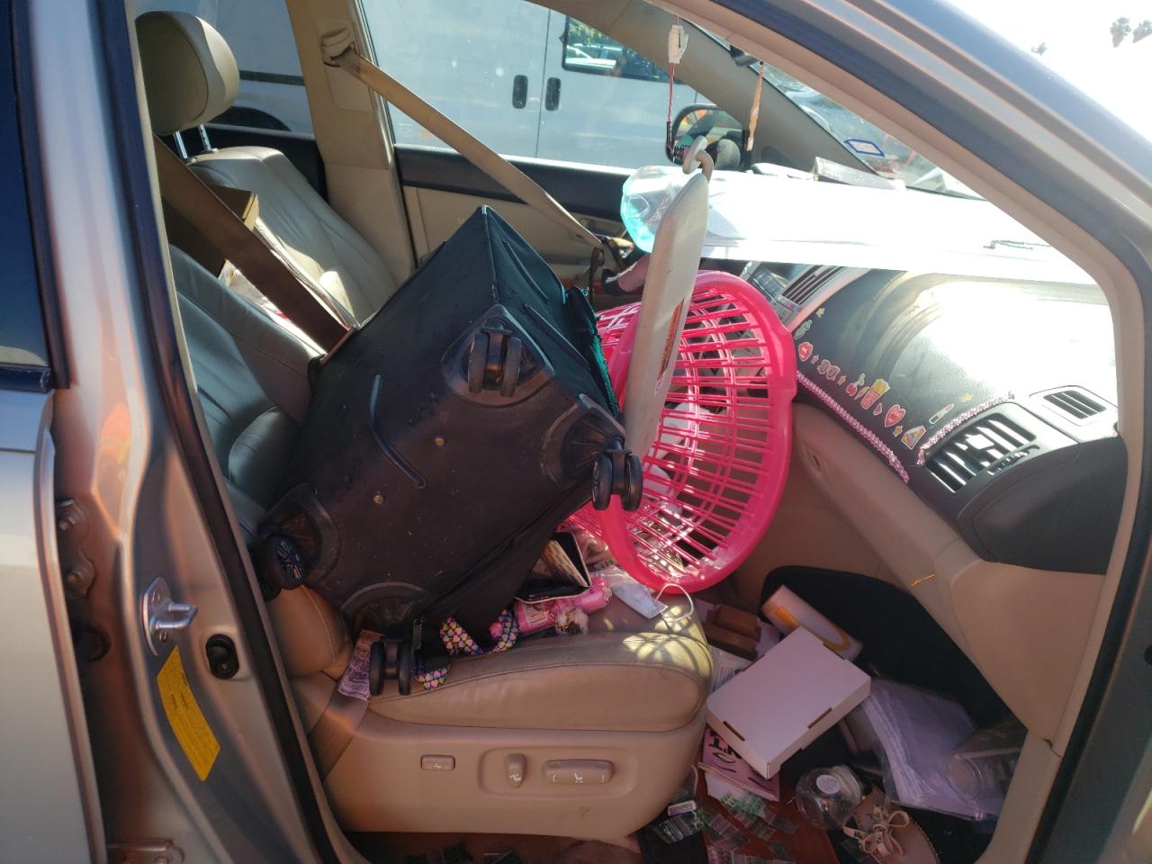 Photo 5 from auction – 2008 LEXUS RX 400H with VIN JTJGW31U082006989