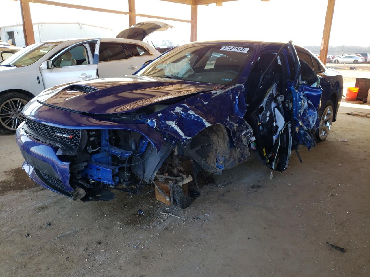 Photo 2 from auction – 2018 DODGE CHARGER SX with VIN 2C3CDXHG5JH207416