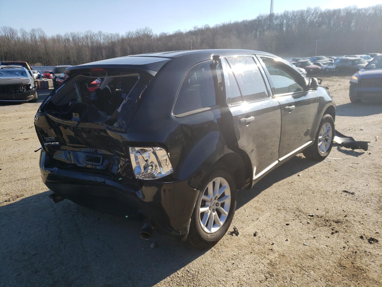 Photo 4 from auction – 2013 FORD EDGE SE with VIN 2FMDK3GC6DBE36977