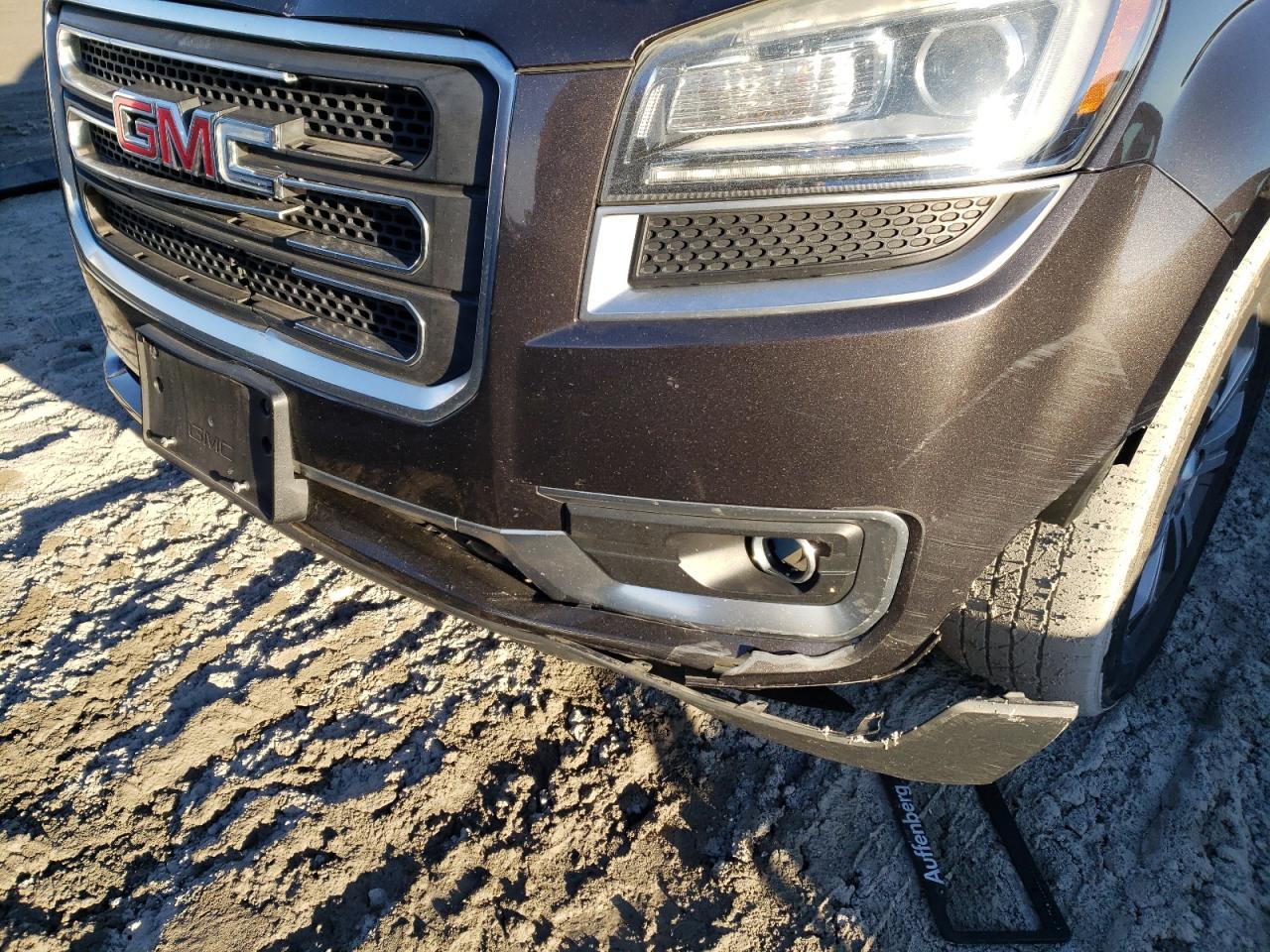 Photo 9 from auction – 2016 GMC ACADIA SLT with VIN 1GKKVRKD6GJ137094