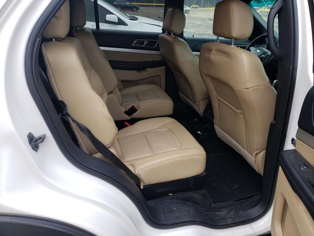 Photo 6 from auction – 2016 FORD EXPLORER X with VIN 1FM5K7DHXGGB75670