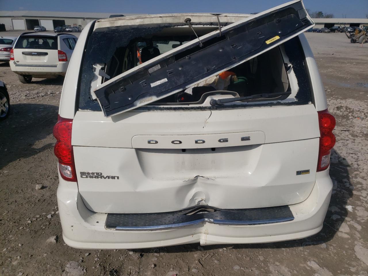 Photo 9 from auction – 2012 DODGE GRAND CARA with VIN 2C4RDGCG7CR405814