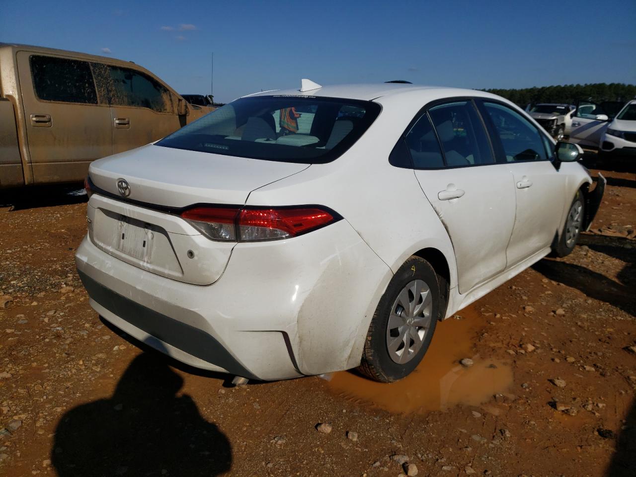 Photo 4 from auction – 2020 TOYOTA COROLLA L with VIN 5YFDPRAE8LP049890