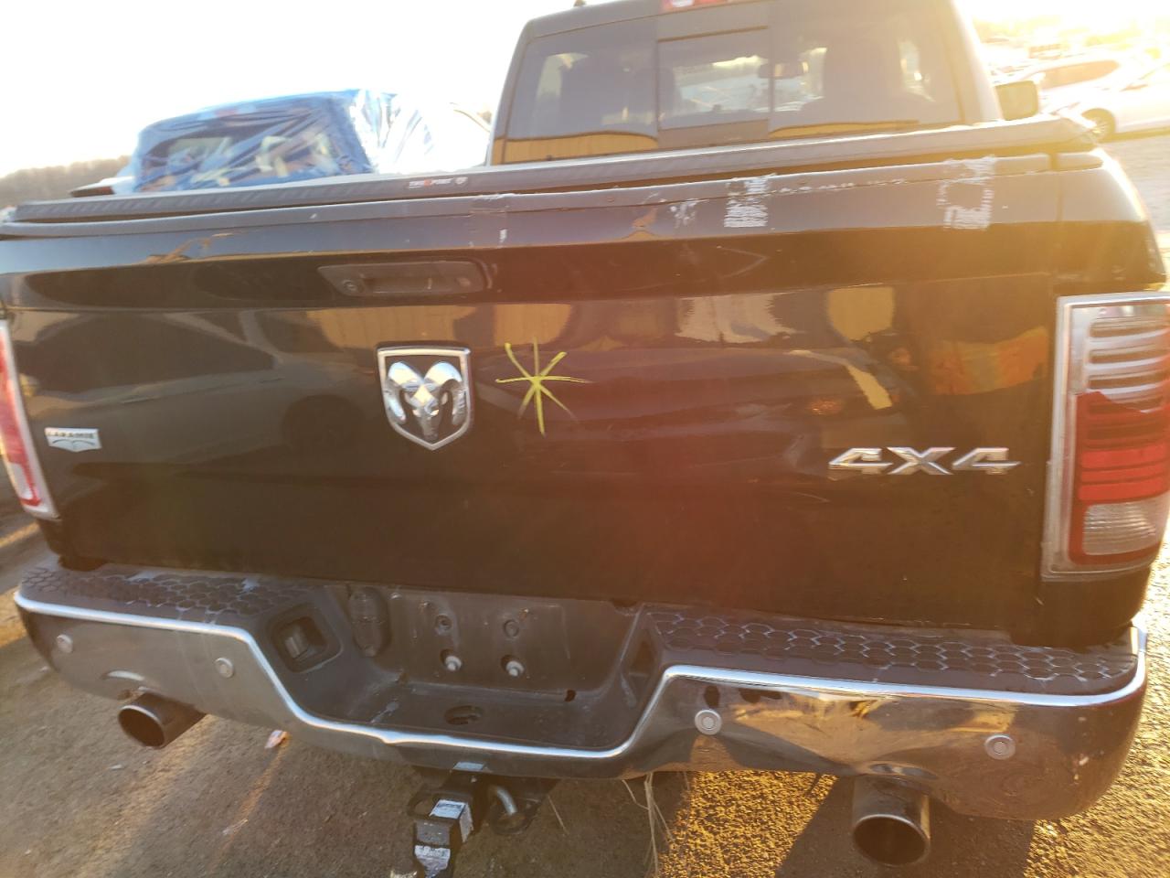 صورة رقم 9 من المزاد - 2014 RAM 1500 LARAM مع VIN 1C6RR7VT0ES466720