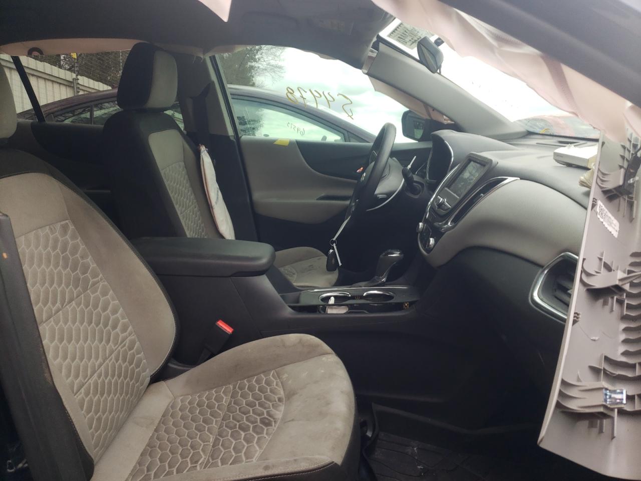 Photo 5 from auction – 2020 CHEVROLET EQUINOX LS with VIN 3GNAXHEV2LS697663