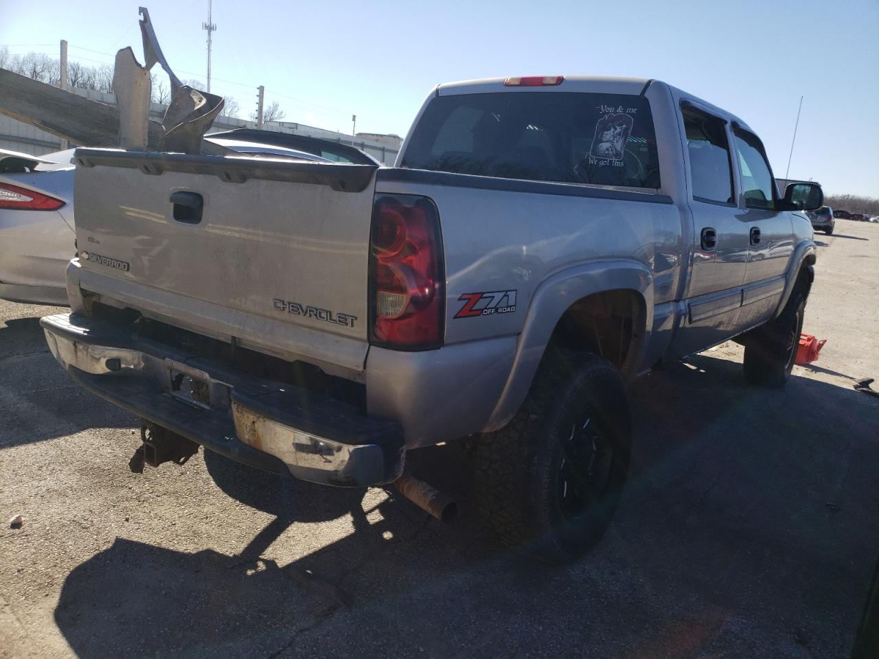 Photo 4 from auction – 2004 CHEVROLET SILVERADO with VIN 2GCEK13T541358832