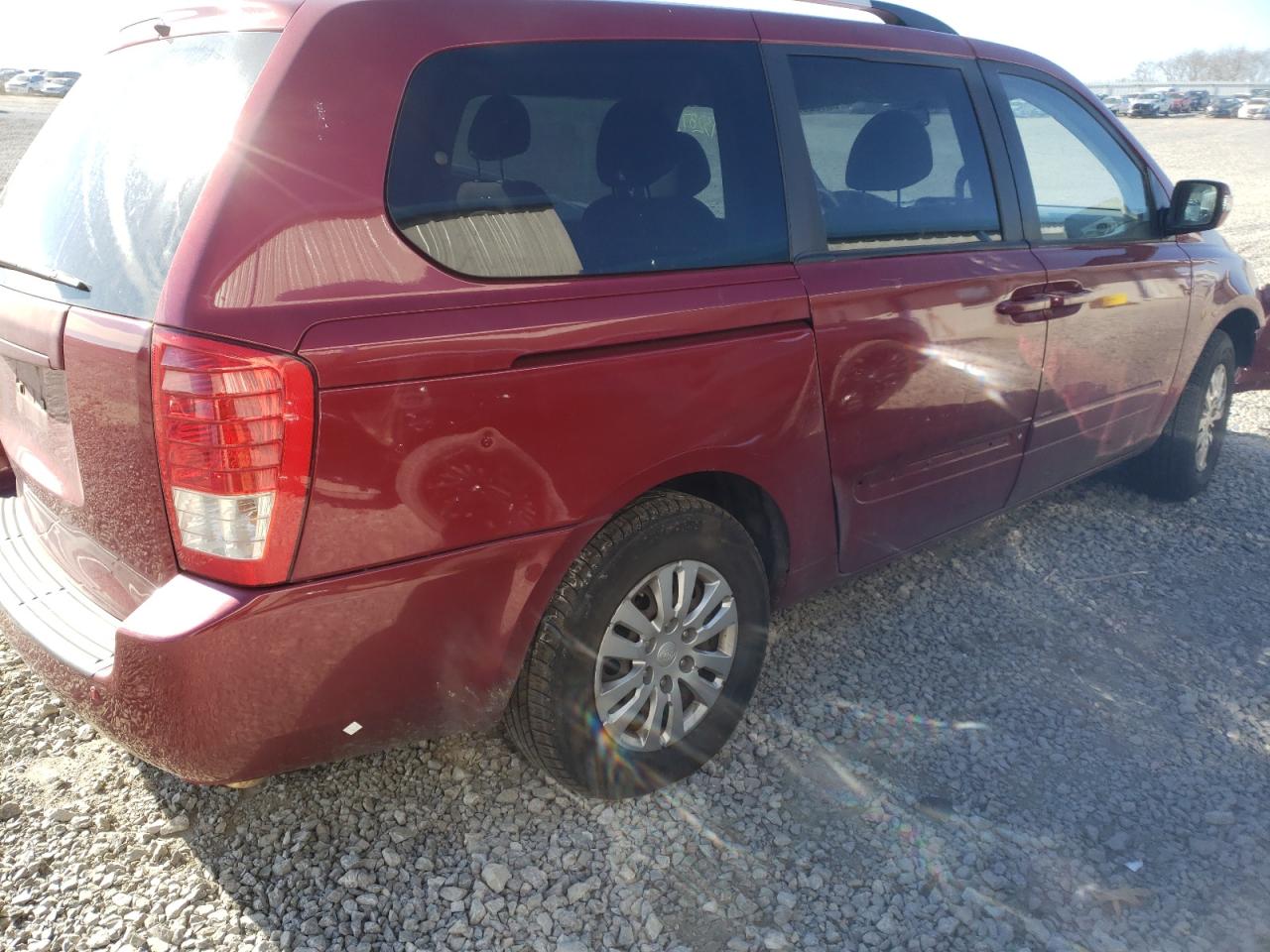 Photo 4 from auction – 2012 KIA SEDONA LX with VIN KNDMG4C75C6476176