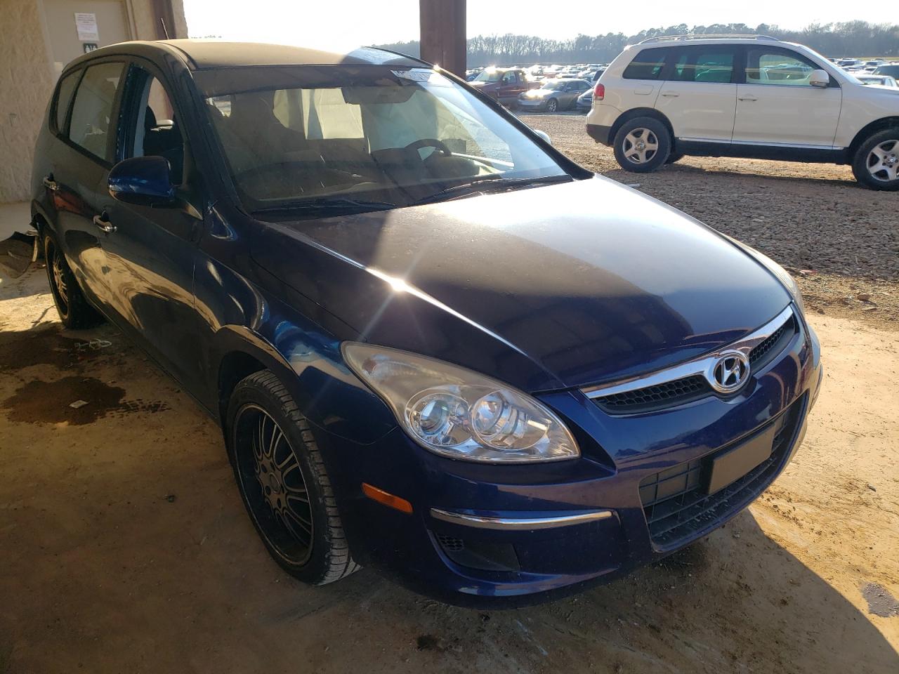 Photo 1 from auction – 2011 HYUNDAI ELANTRA TO with VIN KMHDB8AEXBU102899