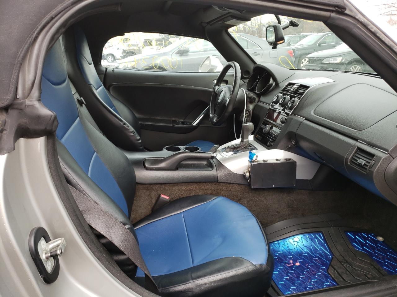 Photo 5 from auction – 2008 SATURN SKY with VIN 1G8MC35B38Y126980