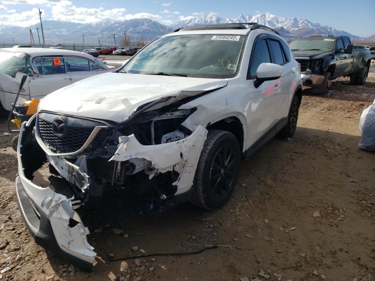 Photo 2 from auction – 2014 MAZDA CX-5 TOURI with VIN JM3KE4CY3E0393607