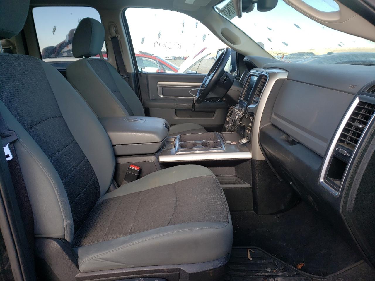 Photo 5 from auction – 2015 RAM 1500 SLT with VIN 1C6RR7GM5FS727766