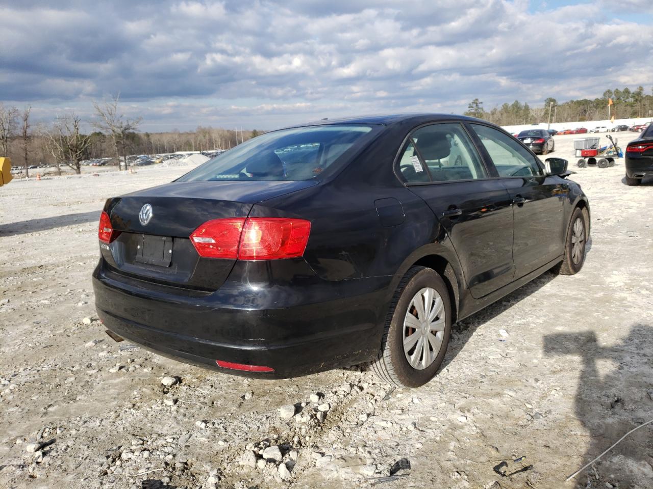 Photo 4 from auction – 2011 VOLKSWAGEN JETTA BASE with VIN 3VW2K7AJ7BM086746