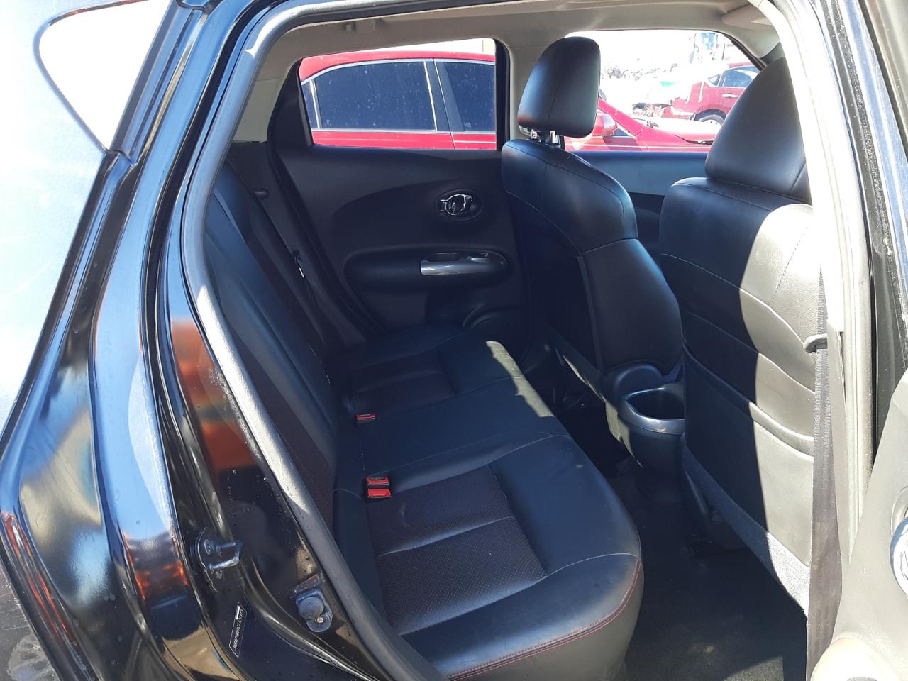 Photo 6 from auction – 2012 NISSAN JUKE S with VIN JN8AF5MV1CT121973