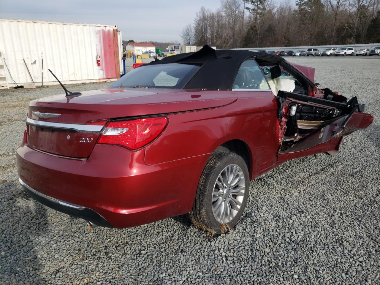Photo 4 from auction – 2013 CHRYSLER 200 LIMITE with VIN 1C3BCBFGXDN500597