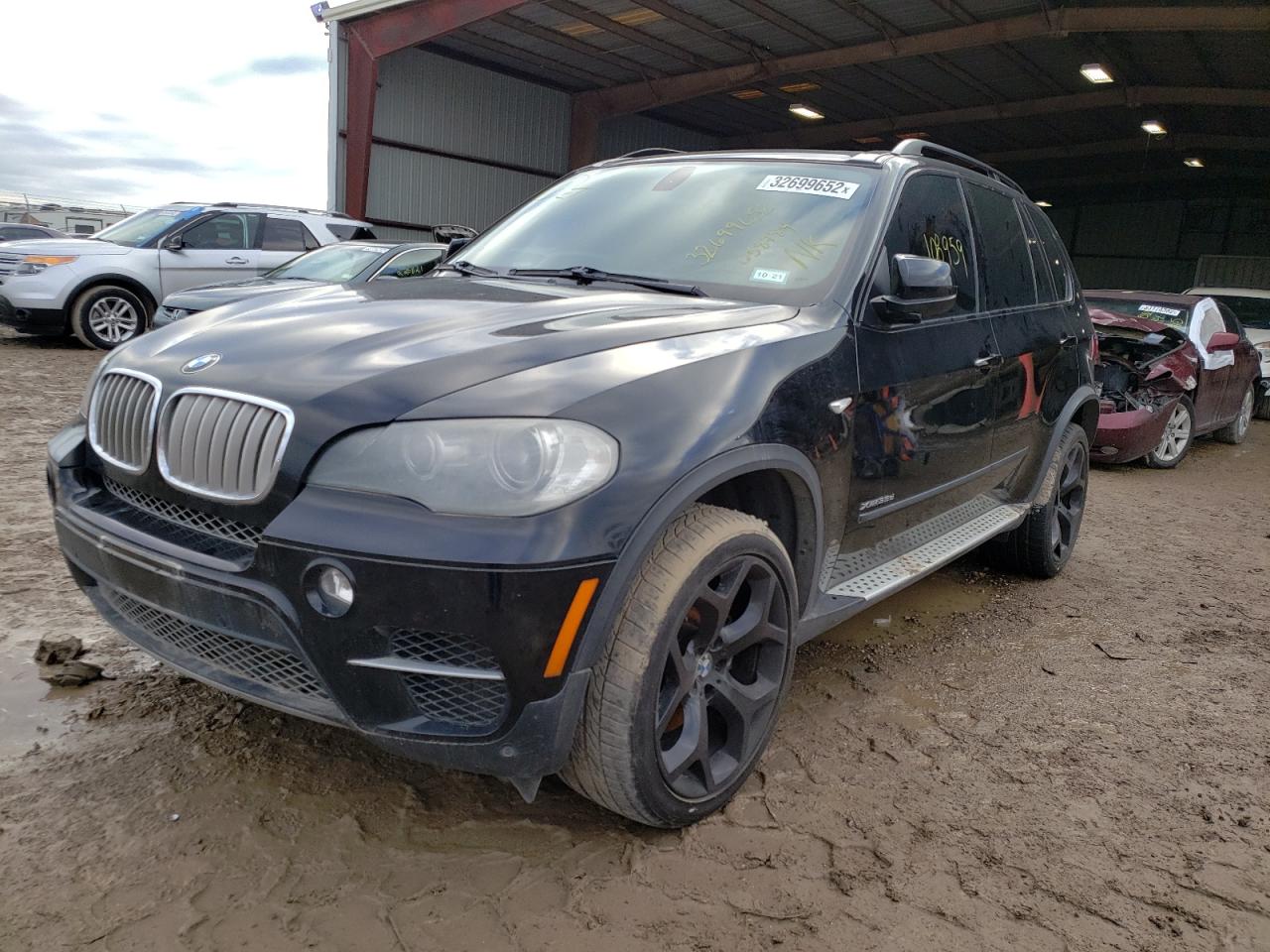 Photo 2 from auction – 2011 BMW X5 XDRIVE3 with VIN 5UXZW0C59BL658784