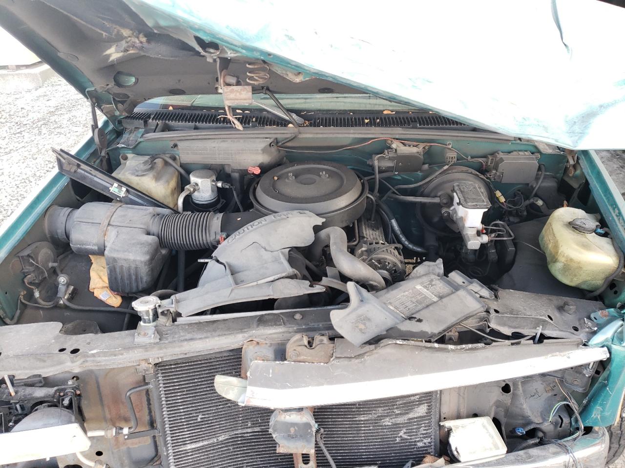 Photo 7 from auction – 1994 CHEVROLET GMT-400 C1 with VIN 2GCEC19K6R1174342
