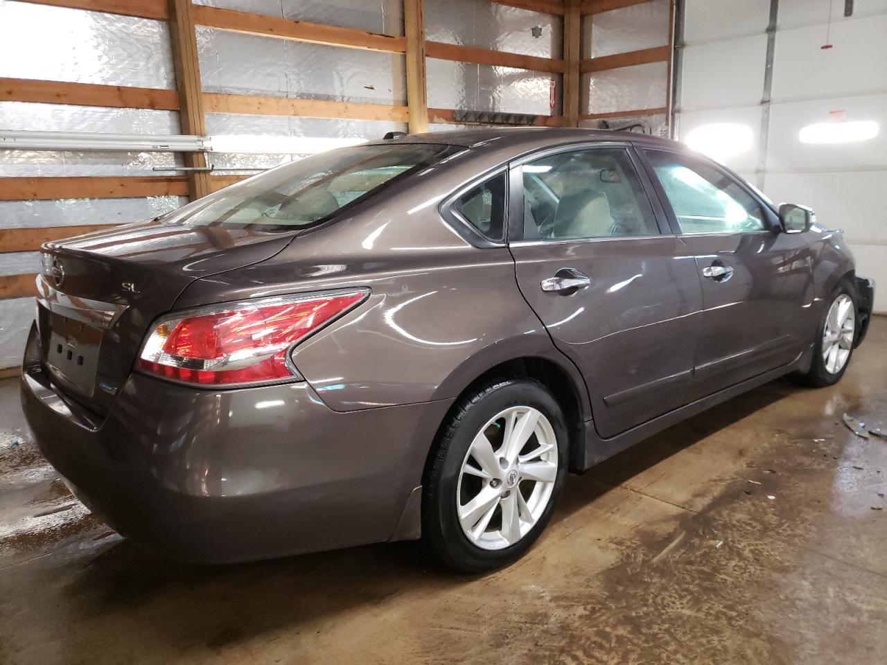 Photo 4 from auction – 2014 NISSAN ALTIMA 2.5 with VIN 1N4AL3AP4EC121215