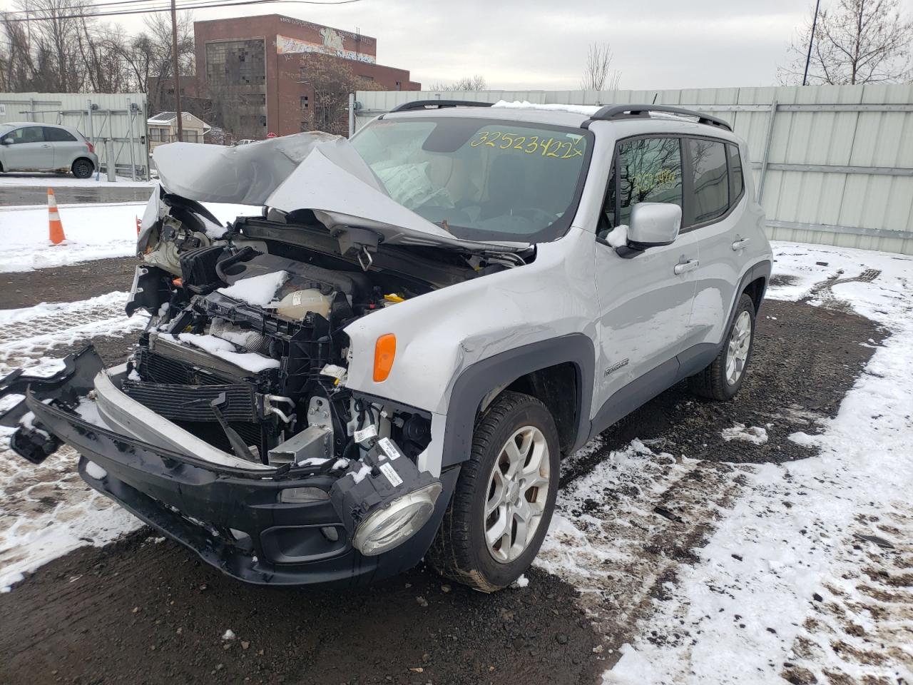 Photo 2 from auction – 2015 JEEP RENEGADE L with VIN ZACCJBBT9FPB37244