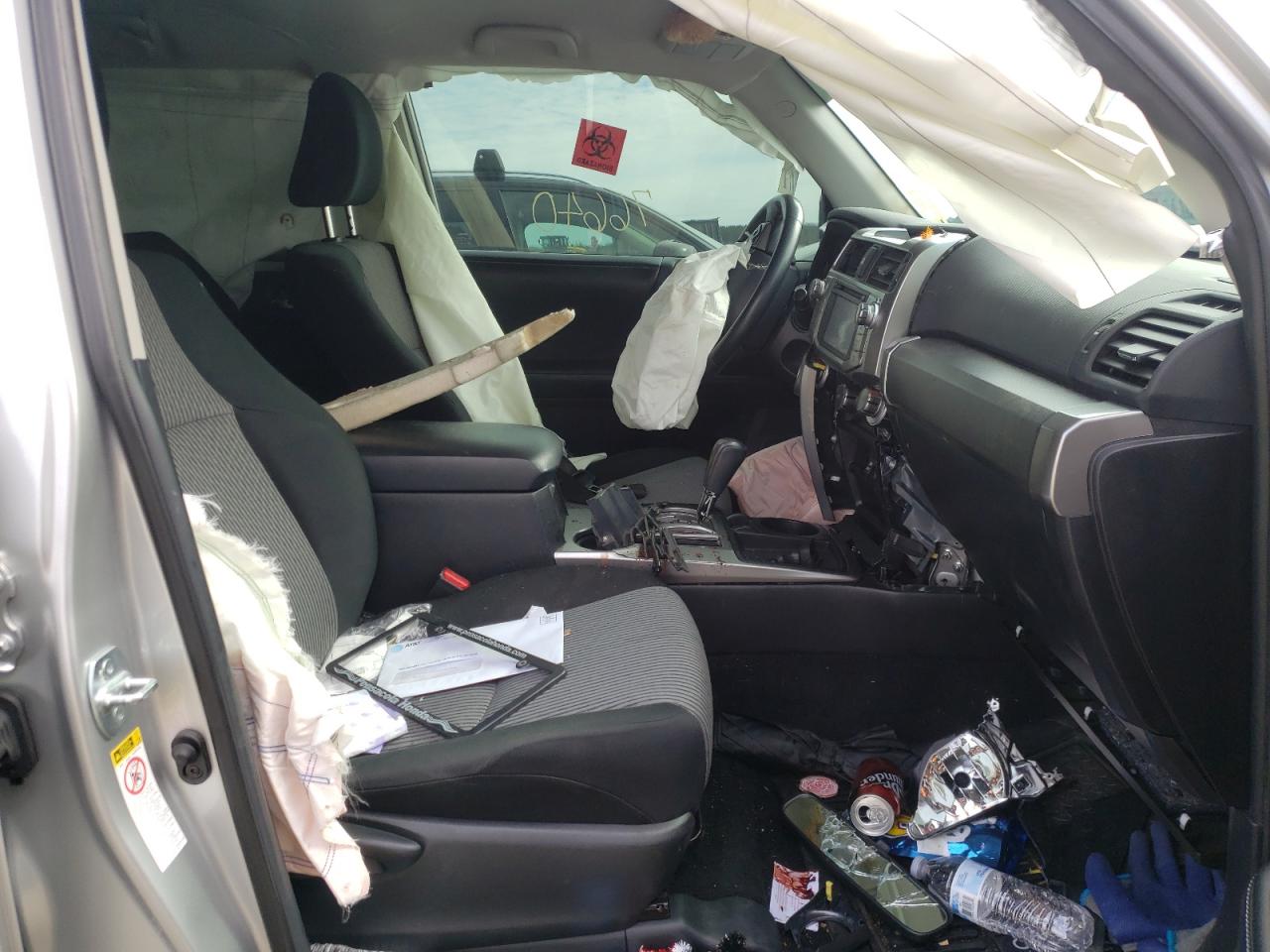 Photo 5 from auction – 2016 TOYOTA 4RUNNER SR with VIN JTEZU5JR5G5138972