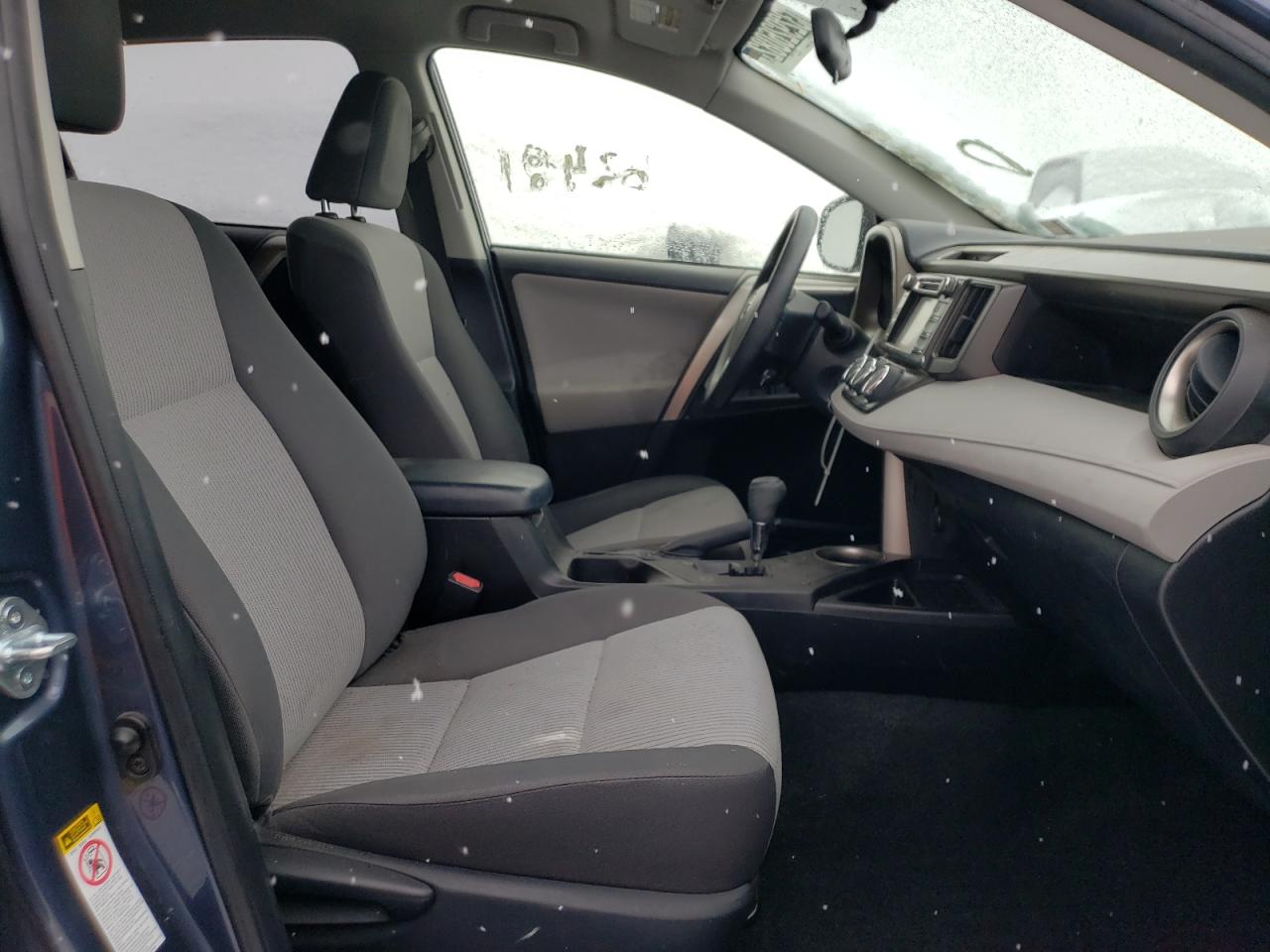 Photo 5 from auction – 2014 TOYOTA RAV4 LE with VIN JTMBFREVXED094615