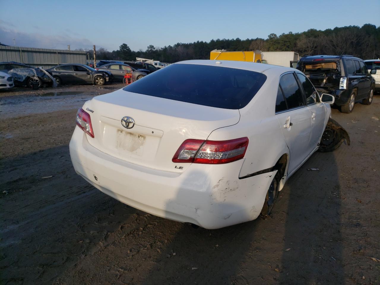 Photo 4 from auction – 2010 TOYOTA CAMRY BASE with VIN 4T4BF3EK0AR035667