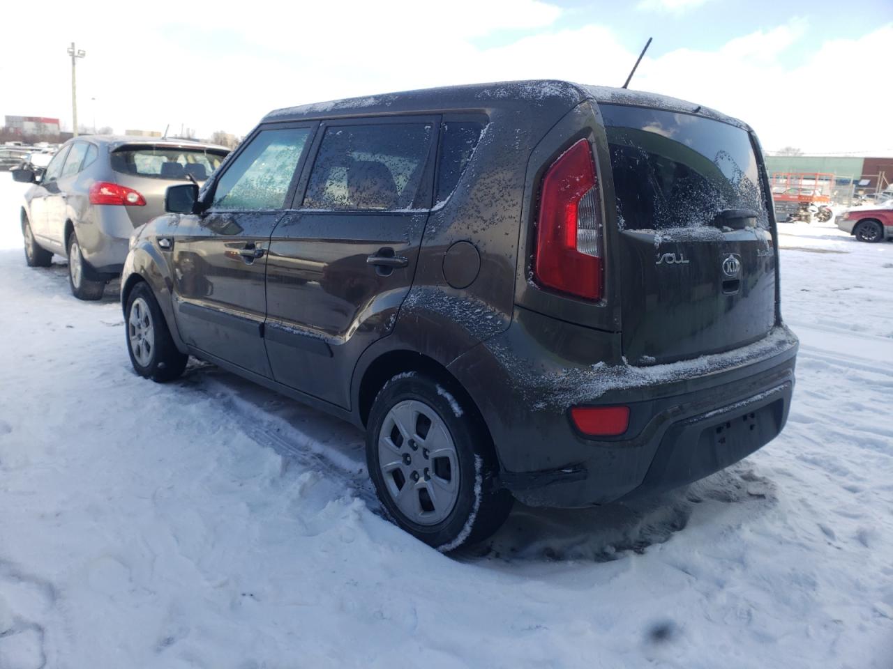 Photo 3 from auction – 2013 KIA SOUL with VIN KNDJT2A58D7492694