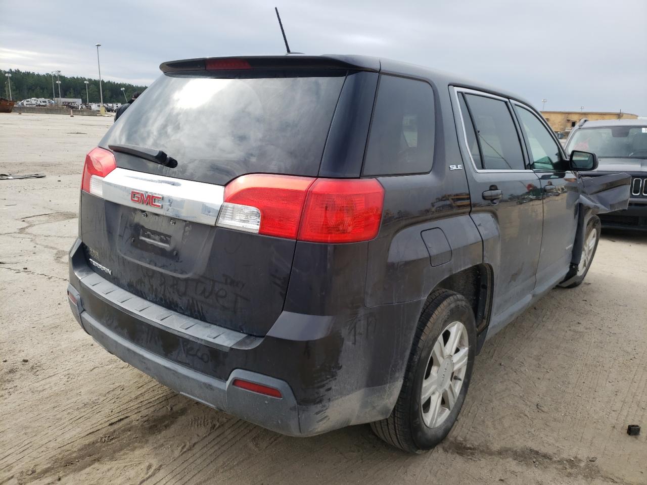 Фото 4 с аукциона – 2015 GMC TERRAIN SL с VIN 2GKALMEK1F6231152