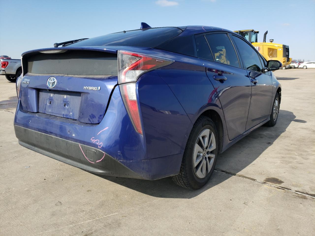 Photo 4 from auction – 2017 TOYOTA PRIUS with VIN JTDKBRFU4H3562625