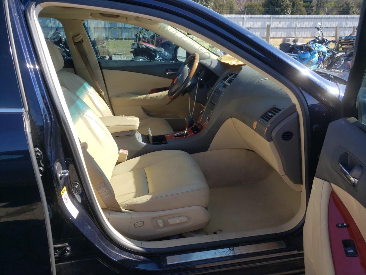 Foto 5 de la subasta – 2007 LEXUS ES 350 con VIN JTHBJ46G072151130