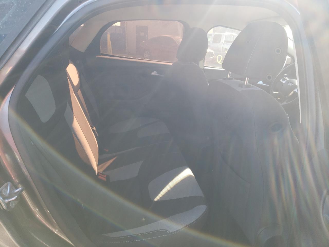 Photo 6 from auction – 2014 FORD FOCUS SE with VIN 1FADP3F27EL406375