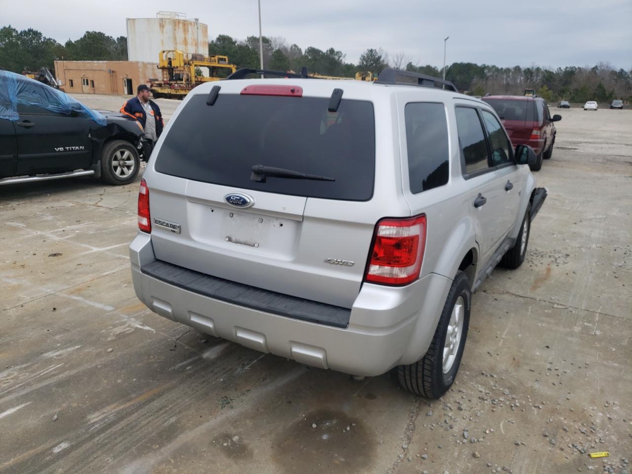 Photo 4 from auction – 2009 FORD ESCAPE with VIN 1FMCU93G29KB61610