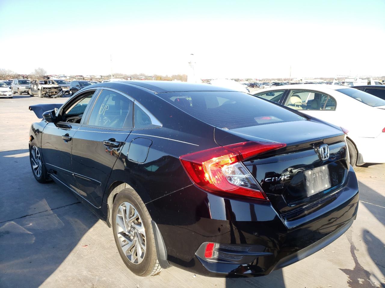 Photo 3 from auction – 2016 HONDA CIVIC EX with VIN 19XFC2F76GE090998