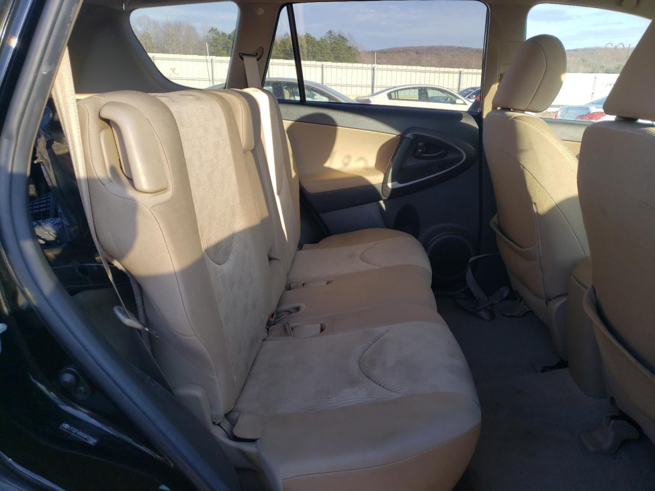 Photo 6 from auction – 2012 TOYOTA RAV4 with VIN 2T3ZF4DV5CW120668