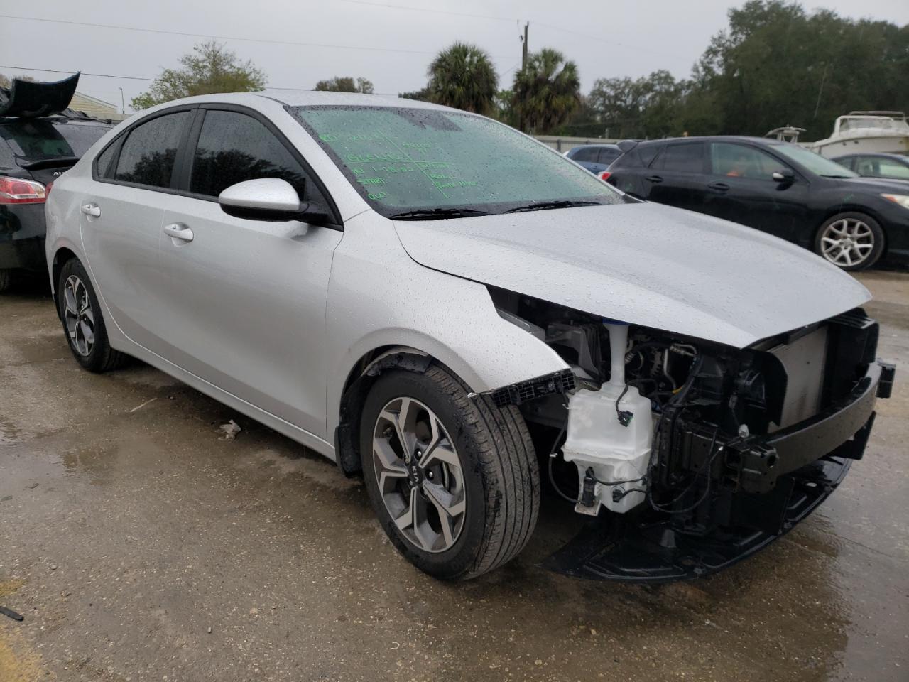 KIA FORTE FE 2019 with VIN 3KPF24AD8KE059837 - Photo from auction
