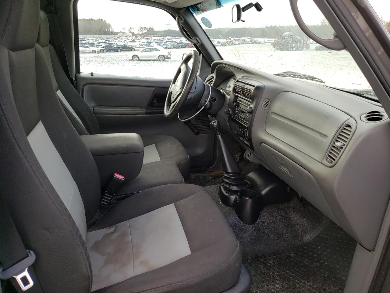 Photo 5 from auction – 2006 FORD RANGER with VIN 1FTYR10U96PA29370