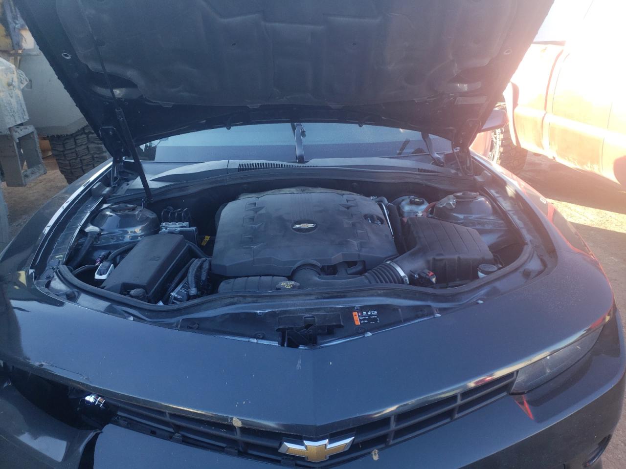 Photo 7 from auction – 2014 CHEVROLET CAMARO LS with VIN 2G1FA1E35E9260643