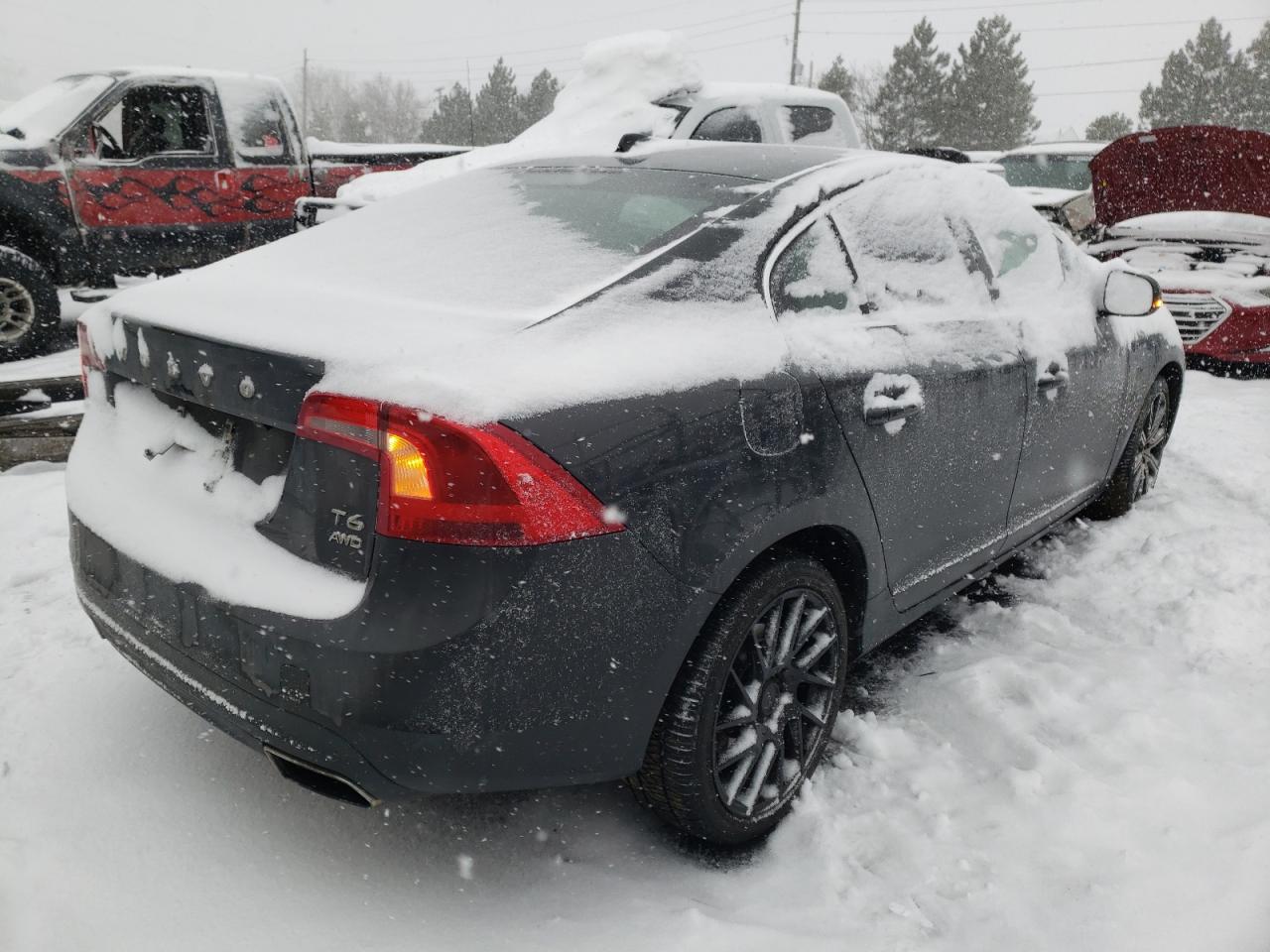 Photo 4 from auction – 2014 VOLVO S60 T6 with VIN YV1902FH1E2281487